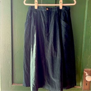 Vintage Eddie Bauer Green Corduroy Skirt - 16P - 100% Cotton ￼